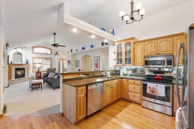 Beautifully updated and spacious condo with lots of windows & on Columbus Country Club in Wisconsin - for sale on GolfHomes.com, golf home, golf lot