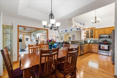 Beautifully updated and spacious condo with lots of windows & on Columbus Country Club in Wisconsin - for sale on GolfHomes.com, golf home, golf lot