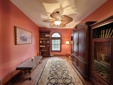 Great floor plan! This home is spacious and gives you lots of on Heritage Club in South Carolina - for sale on GolfHomes.com, golf home, golf lot