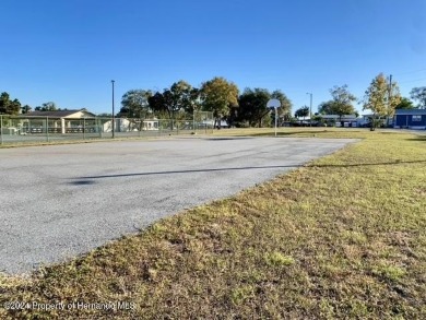 NO LOT RENT, it is a deeded lot, 2 bedrooms 1-1/2 Baths on Tooke on Glen Lakes Country Club in Florida - for sale on GolfHomes.com, golf home, golf lot