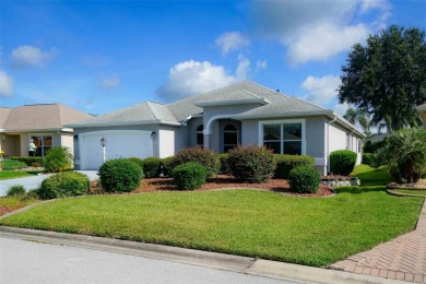 *big footprint + priced for updates.* Save on this Home For Sale on The Links of Spruce Creek in Florida - for sale on GolfHomes.com, golf home, golf lot