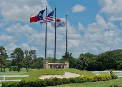 This great 1 1/2-story home in the sought-after Hideaway on Hide-A-Way Lake Golf Course in Texas - for sale on GolfHomes.com, golf home, golf lot