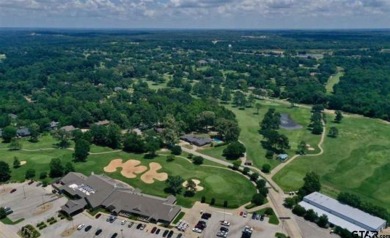 This great 1 1/2-story home in the sought-after Hideaway on Hide-A-Way Lake Golf Course in Texas - for sale on GolfHomes.com, golf home, golf lot