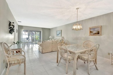 PRICED TO SELL! A Must See! Don't miss this light and bright on Martin County Golf Course in Florida - for sale on GolfHomes.com, golf home, golf lot