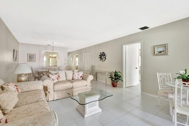 PRICED TO SELL! A Must See! Don't miss this light and bright on Martin County Golf Course in Florida - for sale on GolfHomes.com, golf home, golf lot