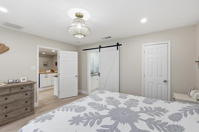 Absolutely gorgeous move in ready single story home in Oakmont! on Oakmont Country Club in Texas - for sale on GolfHomes.com, golf home, golf lot