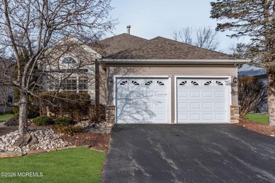 Don't miss this beautifully maintained 3-bedroom, 3-bath Tivoli on Renaissance Country Club in New Jersey - for sale on GolfHomes.com, golf home, golf lot