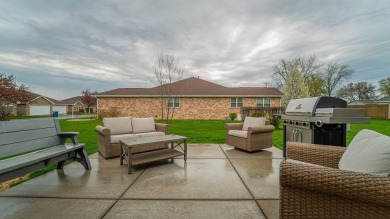 Look no further, this maintenance free 3 bed, 3 bath brick on White Hawk Country Club in Indiana - for sale on GolfHomes.com, golf home, golf lot