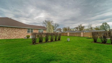 Look no further, this maintenance free 3 bed, 3 bath brick on White Hawk Country Club in Indiana - for sale on GolfHomes.com, golf home, golf lot