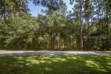 1 High Hope Way presents a rare opportunity to build your on May River Golf Club in South Carolina - for sale on GolfHomes.com, golf home, golf lot
