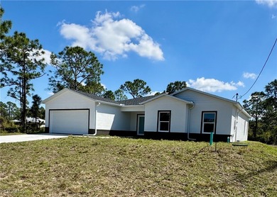 NEW BUILD COMPLETE - The 1,548-square-foot (air-conditioned) on Mirror Lakes Golf Club in Florida - for sale on GolfHomes.com, golf home, golf lot
