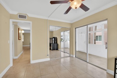 Move In Ready! 1st floor corner unit with 2 bedrooms & 2 full on Kings Point Golf -Flanders Way in Florida - for sale on GolfHomes.com, golf home, golf lot