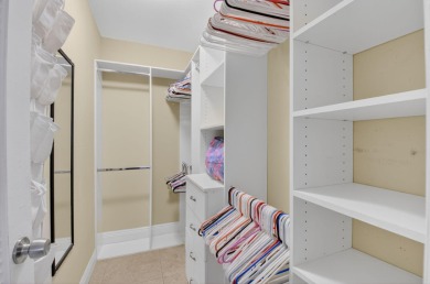 Move In Ready! 1st floor corner unit with 2 bedrooms & 2 full on Kings Point Golf -Flanders Way in Florida - for sale on GolfHomes.com, golf home, golf lot