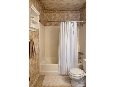 Welcome to 9861 Oakmount Blvd in Desert Hot Springs! This cozy on Mission Lakes Country Club in California - for sale on GolfHomes.com, golf home, golf lot