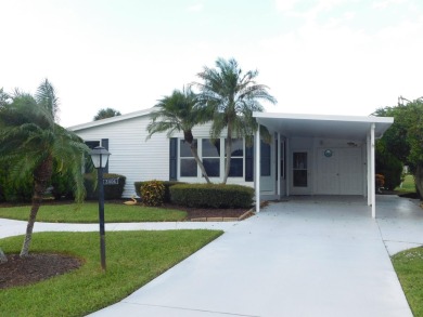 PRICE REDUCED ! 2 bedroom/2 bath on the golf course with a water on Savanna Golf Club in Florida - for sale on GolfHomes.com, golf home, golf lot