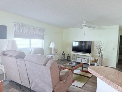 Welcome to this charming 2-bedroom, 2-bathroom fully furnished on The Links of Spruce Creek in Florida - for sale on GolfHomes.com, golf home, golf lot