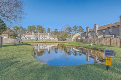 Affordable, easy, convenient living in this 2-story, 2-bed/1 on Golf Club At Wescott Plantation in South Carolina - for sale on GolfHomes.com, golf home, golf lot