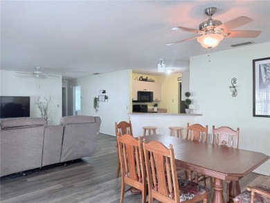 Welcome to this charming 2-bedroom, 2-bathroom fully furnished on The Links of Spruce Creek in Florida - for sale on GolfHomes.com, golf home, golf lot
