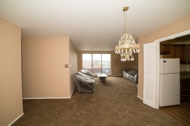 Imagine customizing your own space in this 2-bed, 2-bath condo on River Oaks Golf Course in Illinois - for sale on GolfHomes.com, golf home, golf lot