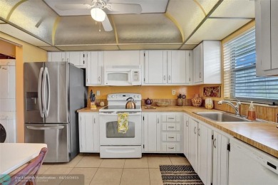 New AC installed in 2024. Brand New electric panel installed in on Inverrary Country Club in Florida - for sale on GolfHomes.com, golf home, golf lot
