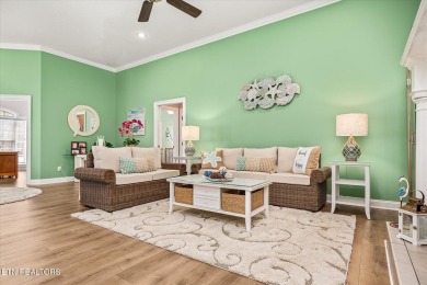 Luxury Living Meets Natural Serenity in Fairfield Glade.
Welcome on Heatherhurst Golf Course in Tennessee - for sale on GolfHomes.com, golf home, golf lot