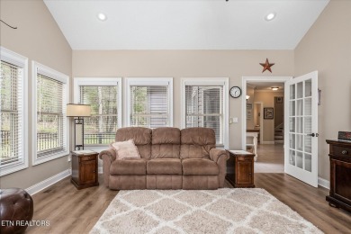 Luxury Living Meets Natural Serenity in Fairfield Glade.
Welcome on Heatherhurst Golf Course in Tennessee - for sale on GolfHomes.com, golf home, golf lot