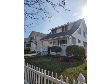 This beautiful well-maintained home is located on the desirable on Pine Grove Country Club in Michigan - for sale on GolfHomes.com, golf home, golf lot