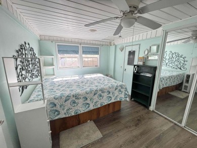 FULLY FURNISHED WITH GOLF CART. Beautiful, remodeled Camper on Lake Tansi Village Country Club in Tennessee - for sale on GolfHomes.com, golf home, golf lot