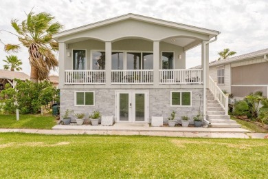 This beautiful 3-bedroom 2 bath custom built home has it all! It on Long Island Golf Course in Texas - for sale on GolfHomes.com, golf home, golf lot