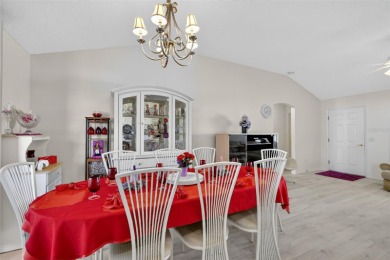FANTASTIC, TURNKEY(some exceptions) 3/2 Carolina III (Amarillo) on El Diablo Executive Golf Course in Florida - for sale on GolfHomes.com, golf home, golf lot