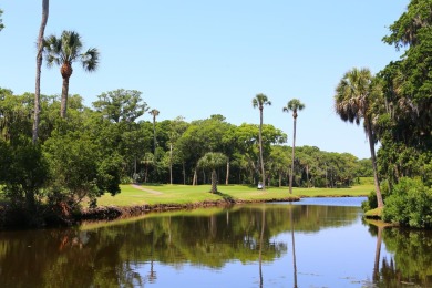 Unique, 1st floor villa, end unit, remodeled w/ a more open on The Plantation Course At Edisto in South Carolina - for sale on GolfHomes.com, golf home, golf lot