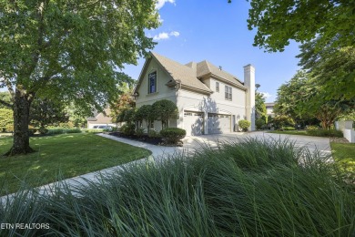 This beautiful traditional home is tucked away in Gettysvue on Gettysvue Country Club in Tennessee - for sale on GolfHomes.com, golf home, golf lot