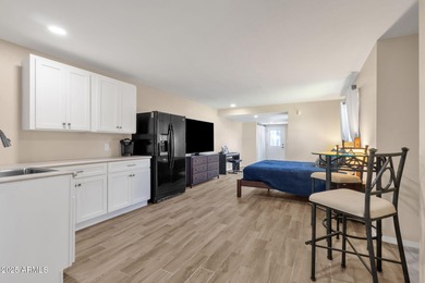 Exceptional Mid-Century gem in the heart of the Phoenix Biltmore on Arizona Biltmore Golf and Country Club in Arizona - for sale on GolfHomes.com, golf home, golf lot