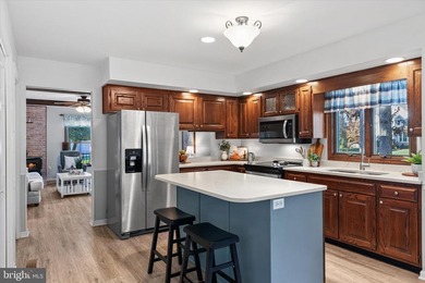 Coastal Living in Coveted Bay Colony - Bring This One Home for on Cripple Creek Golf and Country Club in Delaware - for sale on GolfHomes.com, golf home, golf lot