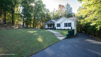 STUNNING RANCH RETREAT IN PRESTIGIOUS DOE VALLEY GATED COMMUNITY on Doe Valley Country Club in Kentucky - for sale on GolfHomes.com, golf home, golf lot