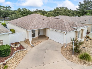 Welcome to a RARE courtyard villa with an OVERSIZED LOT in the on The Links of Spruce Creek in Florida - for sale on GolfHomes.com, golf home, golf lot