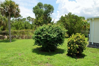 Updated and move-in ready, this residence is nestled in the on Six Lakes Country Club in Florida - for sale on GolfHomes.com, golf home, golf lot