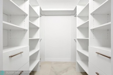 Stunning Corner Unit in Wynmoor! ALL appliances are NEW. NO on Wynmoor Golf Course in Florida - for sale on GolfHomes.com, golf home, golf lot