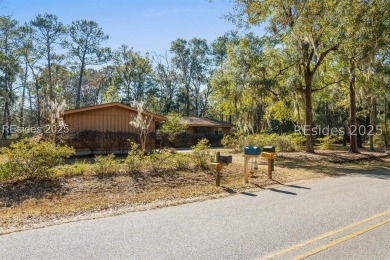 Welcome to a Gardeners Paradise! Bring your tools & set up shop on Ladys Island Country Club in South Carolina - for sale on GolfHomes.com, golf home, golf lot