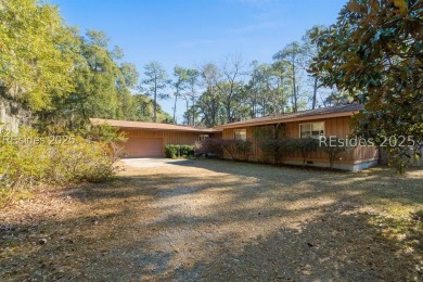 Welcome to a Gardeners Paradise! Bring your tools & set up shop on Ladys Island Country Club in South Carolina - for sale on GolfHomes.com, golf home, golf lot