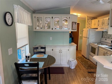 Welcome to 102 Papoose Ct. This 1999 Park Model is in great on The Tillery Tradition Country Club in North Carolina - for sale on GolfHomes.com, golf home, golf lot