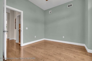 ONE & ONLY OPPORTUNITY TO LIVE IN A FABULOUS 3BD/3BA LOFT HOME on Westlake Golf and Country Club in New Jersey - for sale on GolfHomes.com, golf home, golf lot