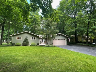 Nicely landscaped ranch home in sought-after Gaylord Golf Club on Gaylord Country Club in Michigan - for sale on GolfHomes.com, golf home, golf lot