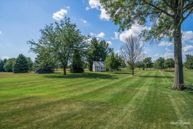 Welcome to your dream home! This stunning all-brick ranch home on Blackberry Oaks Golf Course in Illinois - for sale on GolfHomes.com, golf home, golf lot