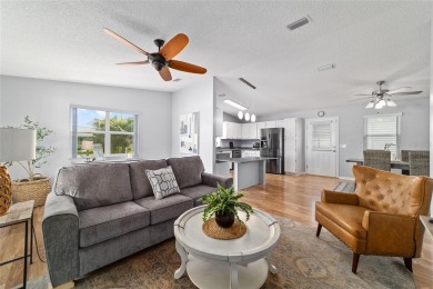NO BOND and no CDD maintenance tax!   This 2-bedroom, 2-bath on El Diablo Executive Golf Course in Florida - for sale on GolfHomes.com, golf home, golf lot