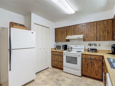 Under contract-accepting backup offers. This home sits on a on Sherman Hills Golf Club in Florida - for sale on GolfHomes.com, golf home, golf lot