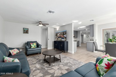 GORGEOUS REMODELED HOME! Your dream home is finally here! on Briarwood Country Club in Arizona - for sale on GolfHomes.com, golf home, golf lot