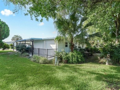 Welcome to this super cute, nicely updated and fully furnished on Stonecrest Golf and Club Club in Florida - for sale on GolfHomes.com, golf home, golf lot