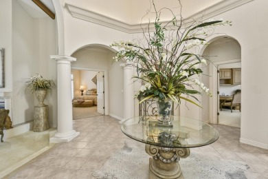 ONE-LEVEL GEM IN HIGHLAND SPRINGS COUNTRY CLUB Welcome to your on Highland Springs Country Club in Missouri - for sale on GolfHomes.com, golf home, golf lot