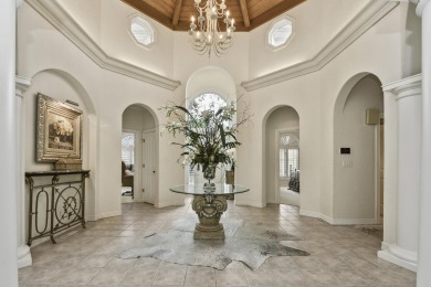ONE-LEVEL GEM IN HIGHLAND SPRINGS COUNTRY CLUB Welcome to your on Highland Springs Country Club in Missouri - for sale on GolfHomes.com, golf home, golf lot